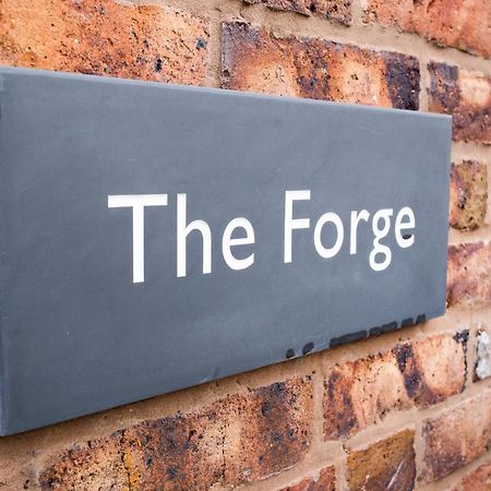 The Forge - Beautiful Contemporary Barn - Hot Tub Villa Bridgnorth Eksteriør billede