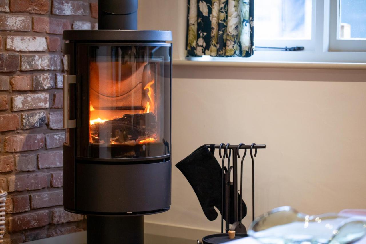 The Forge - Beautiful Contemporary Barn - Hot Tub Villa Bridgnorth Eksteriør billede